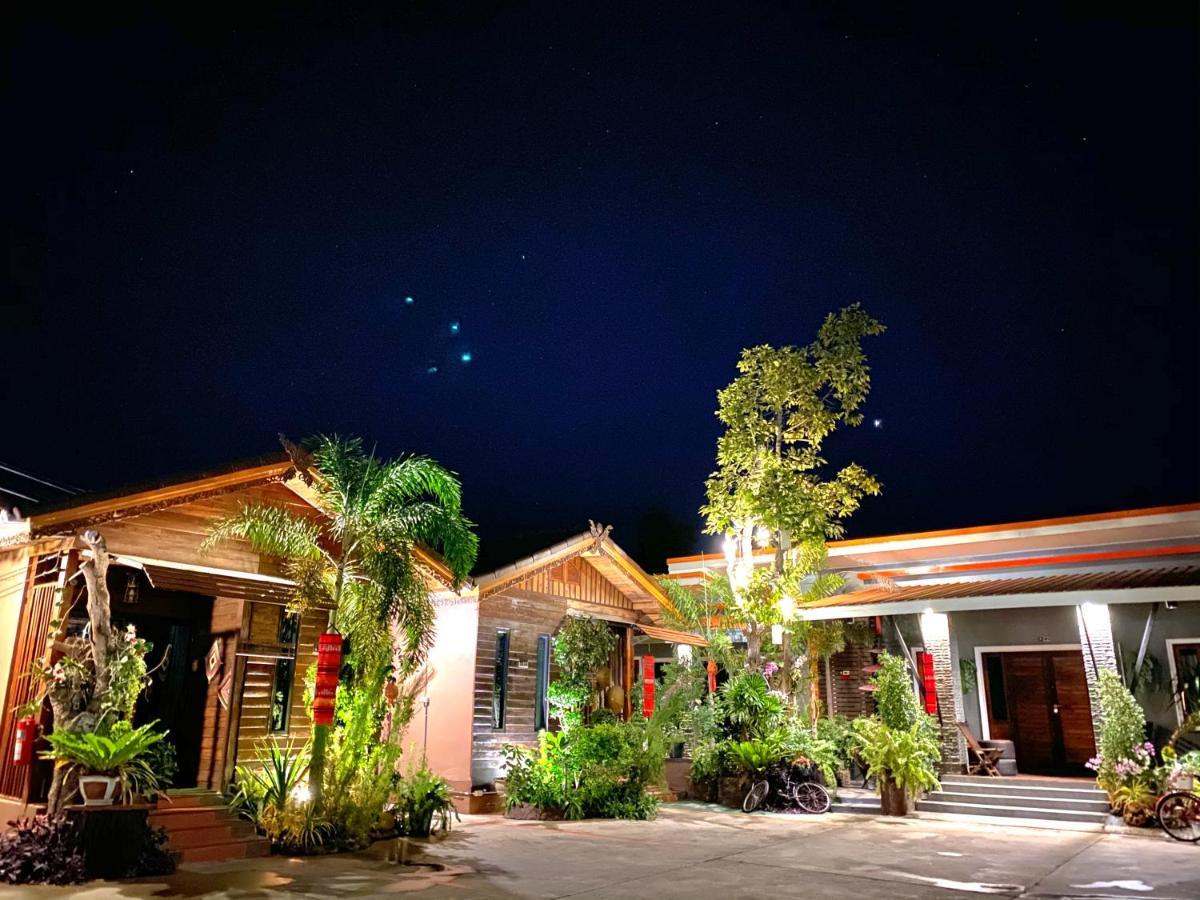 Khum Lanna Boutique Hotel Sisaket Eksteriør billede