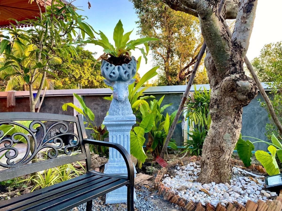 Khum Lanna Boutique Hotel Sisaket Eksteriør billede