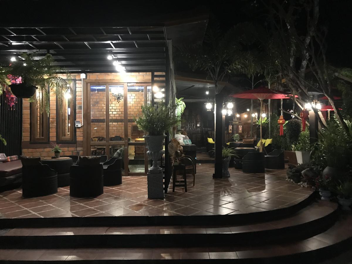 Khum Lanna Boutique Hotel Sisaket Eksteriør billede