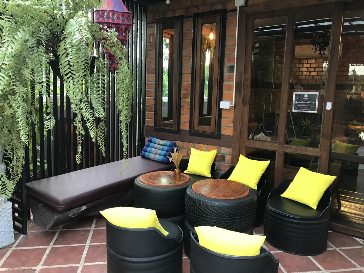 Khum Lanna Boutique Hotel Sisaket Eksteriør billede